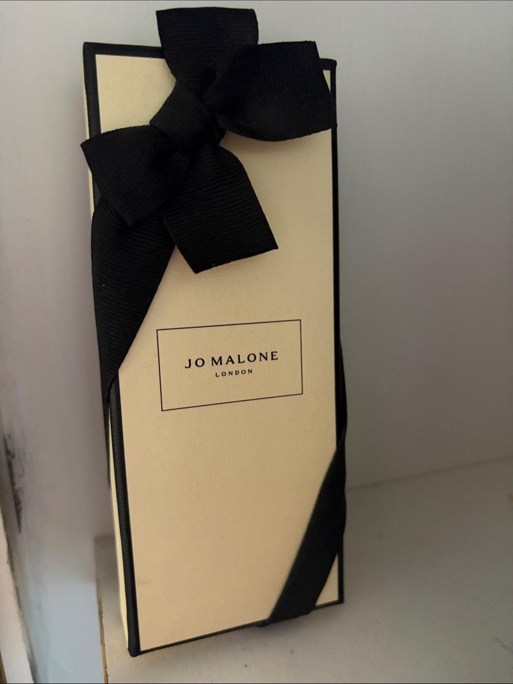 Jo Malone box - Picture 2 of 2